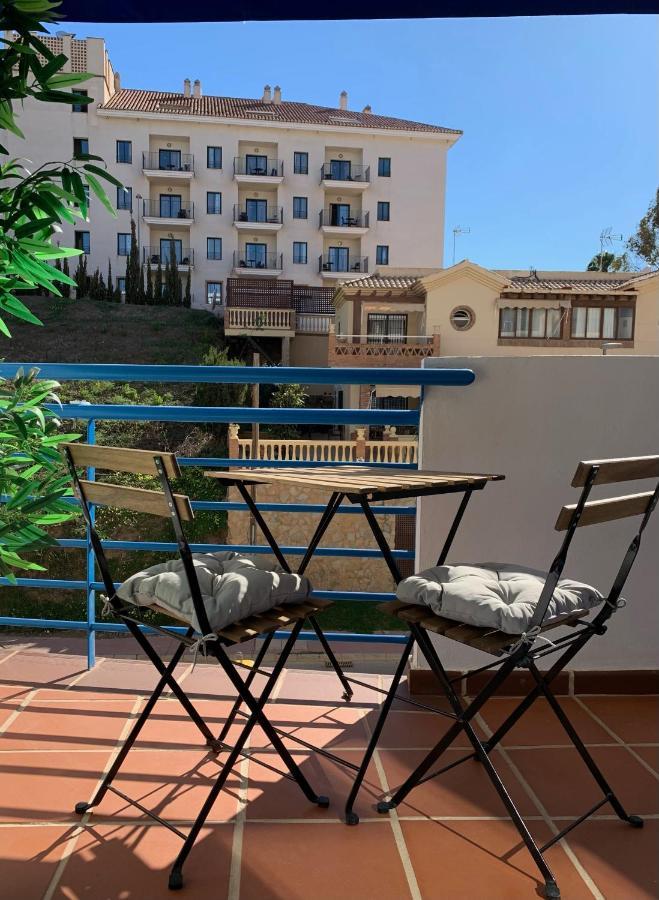 Los Patos Benalmadena Beach - Parking Privado Eksteriør billede